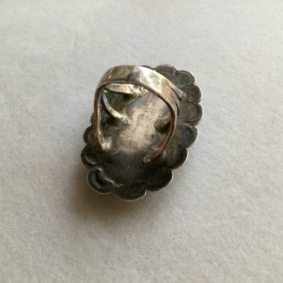 Vintage Native American Statement Ring - Sterling w Gel Chrysocolla - Size 5 - Picture 5 of 9